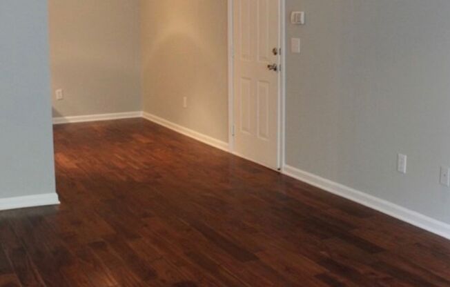 2 beds, 2 baths, 1,050 sqft, $1,200, Unit 1308-F