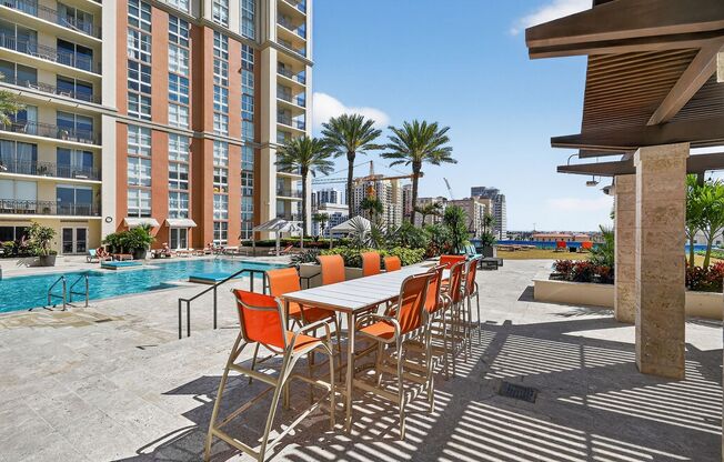 1 bed, 1 bath, 755 sqft, $2,550, Unit #426