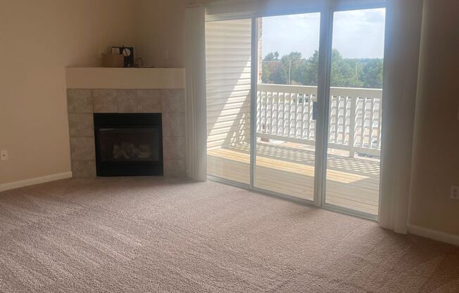 1 bed, 1 bath, 982 sqft, $1,132, Unit 11-303