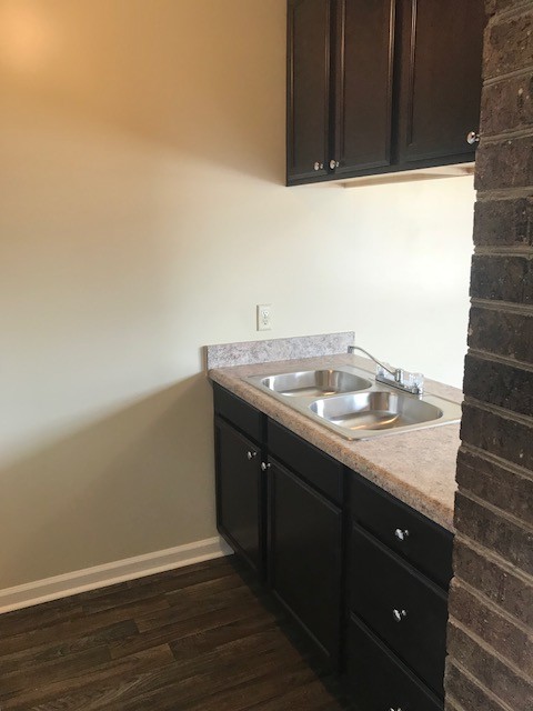 1 bed, 1 bath, 500 sqft, $1,055