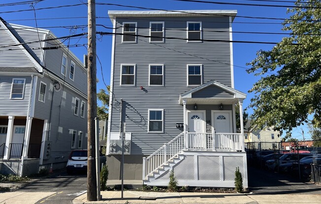 58 ROBIN ST