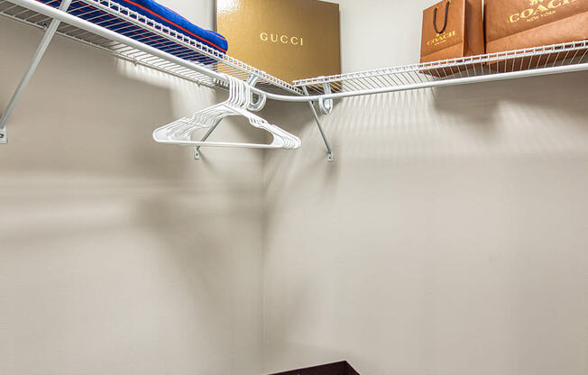 Bedroom_Closet_Model_Deco_At_CNB_Apartments