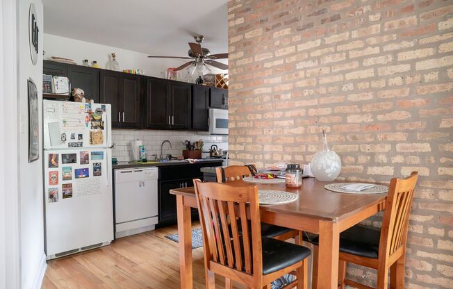 2 beds, 1 bath, 775 sqft, $1,895, Unit 4744-3A