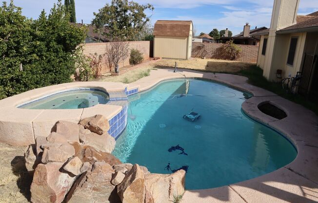 Beautiful Home AND A Pool!!!