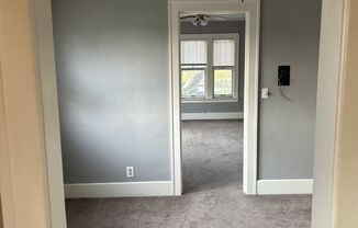 1 bed, 1 bath, 850 sqft, $900, Unit Unit 3