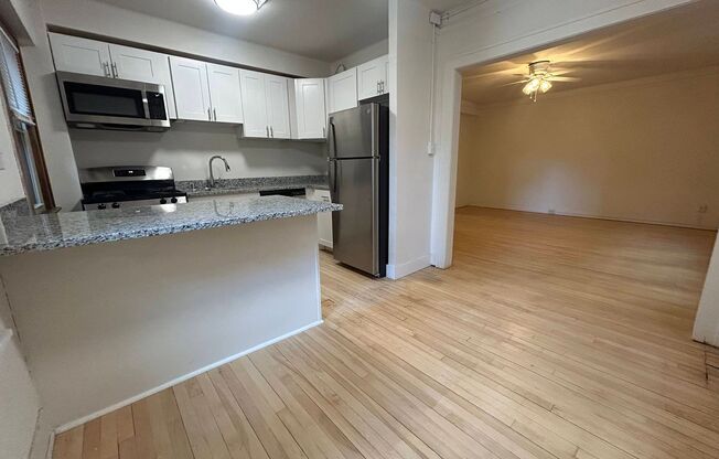 1 bed, 1 bath, $1,245, Unit 26