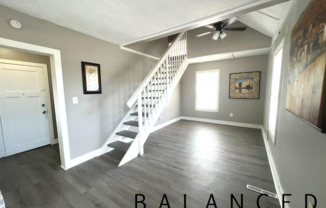 1324 SW 17th St Uppr Unit