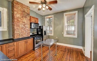 1307 HIGHLAND AVE