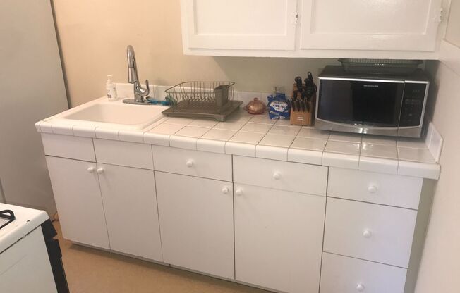 Studio, 1 bath, $2,095, Unit 329