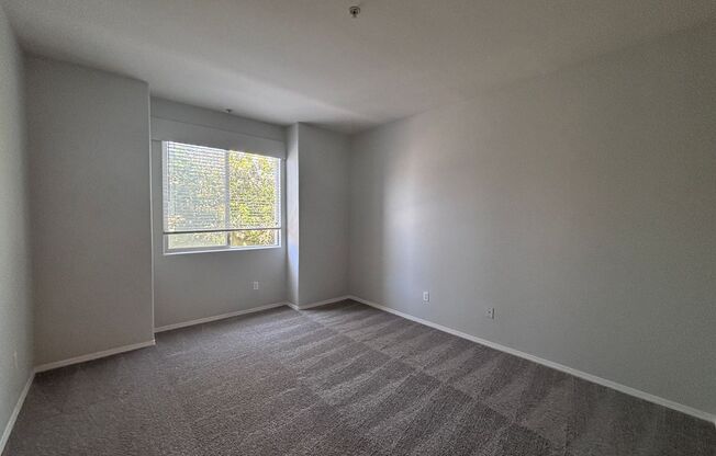 1 bed, 1 bath, 705 sqft, $3,190, Unit 103