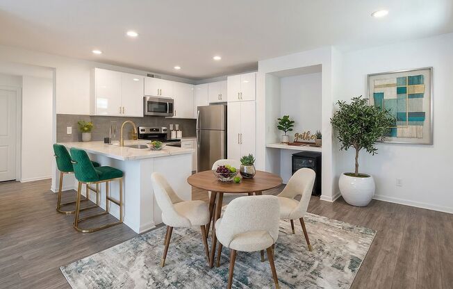 3400 Cahuenga Blvd Los Angeles, CA 90068