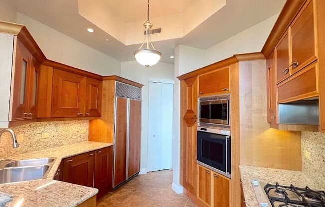 2 beds, 2 baths, $2,857, Unit # 205