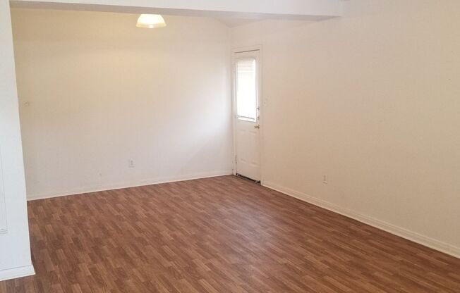 3801 HITCHROCK