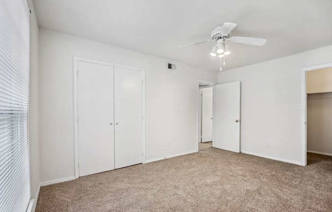 Spacious Living Area at Montecito West in North Carolina 27609