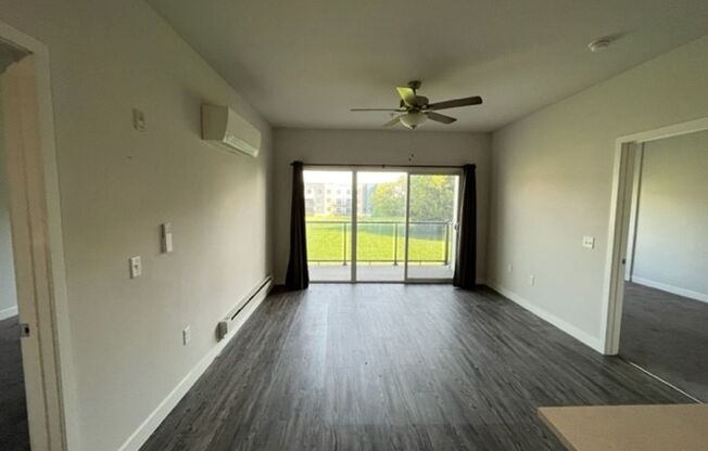 2 beds, 2 baths, 1,034 sqft, $1,850, Unit Lime 212