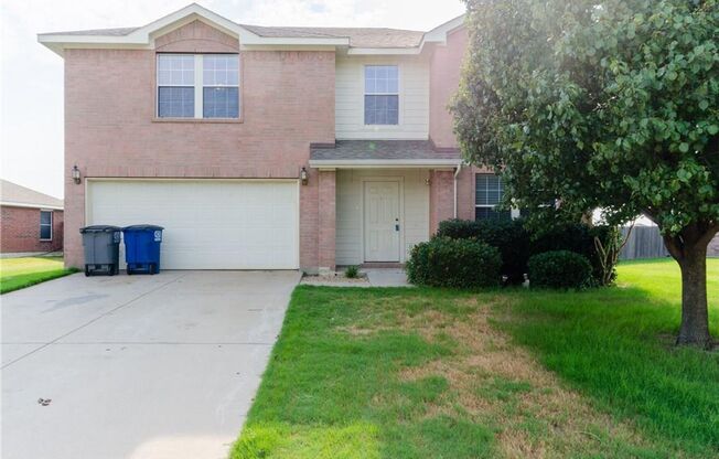 Large home in highly sought after area in Wylie!