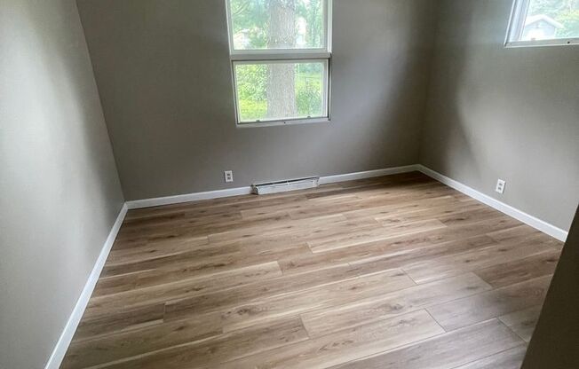 3 bedroom, 1 bath home for rent in great location!