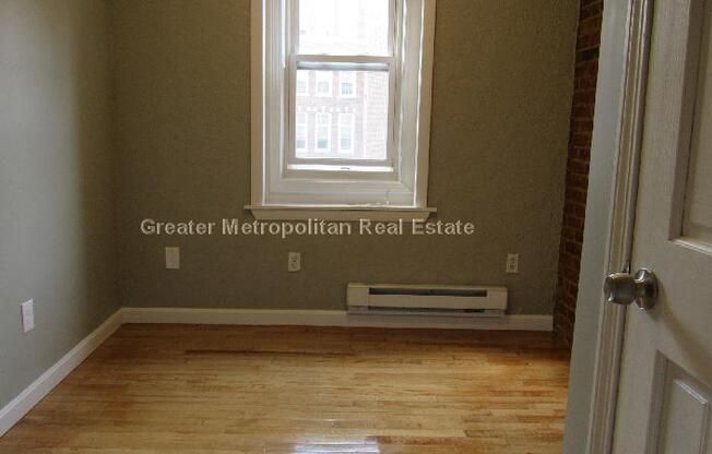 4 MICHELANGELO ST