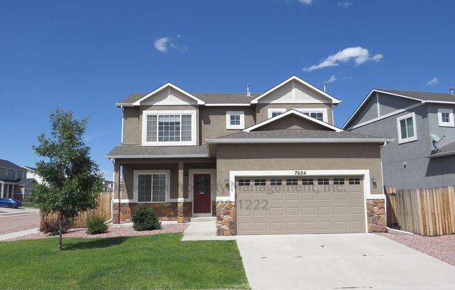 Spacious 4-bedroom Home Near Black Forest