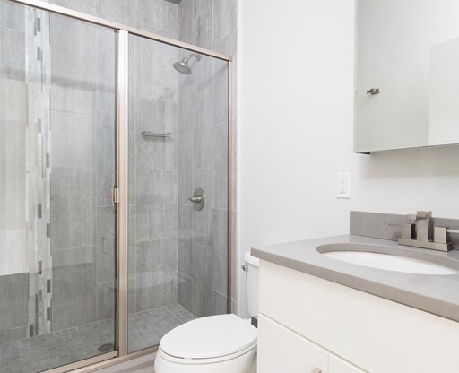 1 bed, 1 bath, 656 sqft, $3,500, Unit 305