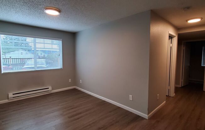 3 beds, 2 baths, 643 sqft, $2,450, Unit A103
