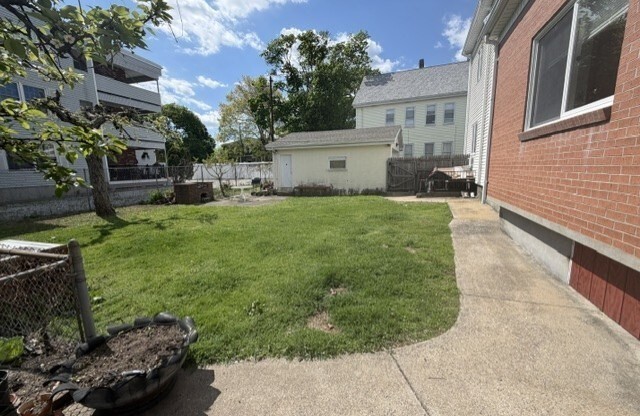 3 beds, 2 baths, $3,000, Unit 1