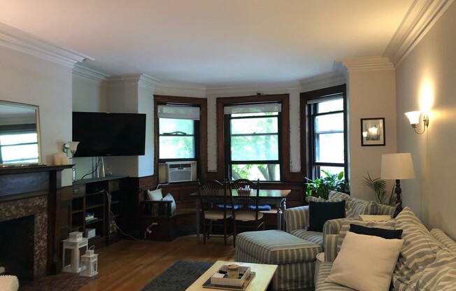 452 BEACON ST