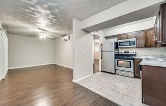 2 beds, 1 bath, 775 sqft, $1,150, Unit 104