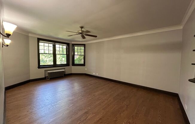 4515 WOLCOTT