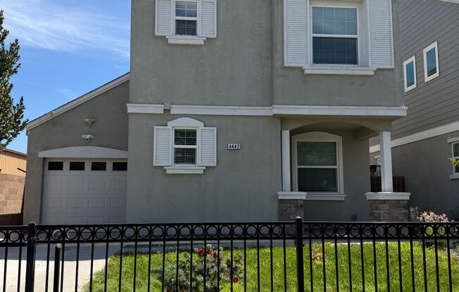 **Modern 3-Bedroom Home with 2-Car Garage & Included Appliances**