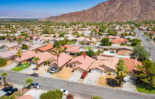 Spacious 3 Bed/2 Bath Home With Breathtaking Mountain Views In La Quinta!