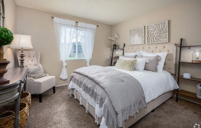 2 beds, 1 bath, 861 sqft, $1,695, Unit 23