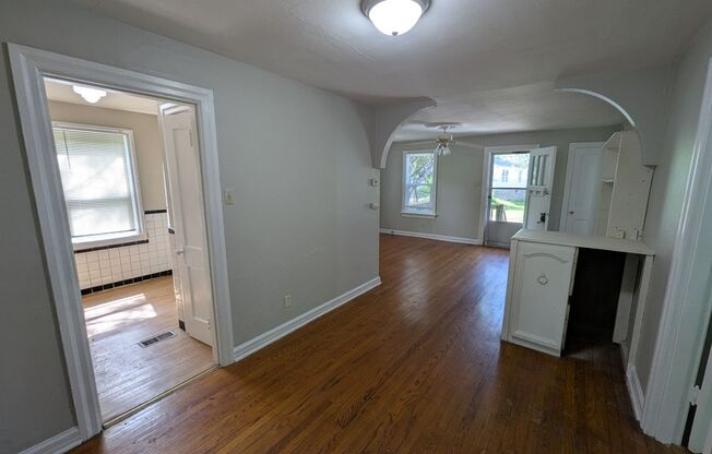 Single Family Charmer in Jennings - Section 8 Friendly