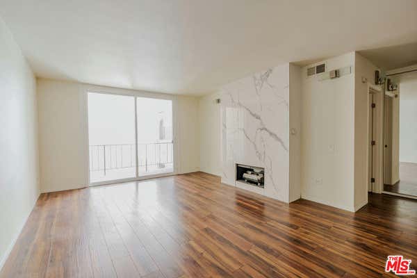 1 bed, 1 bath, 800 sqft, $2,100, Unit 517