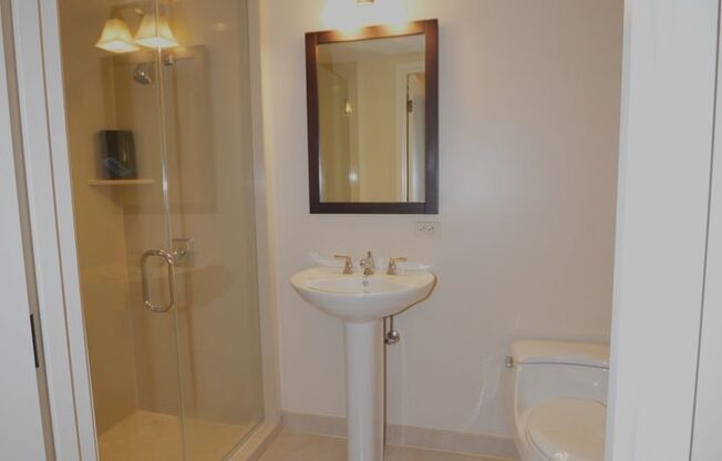 2 beds, 2 baths, $5,000, Unit # 2405