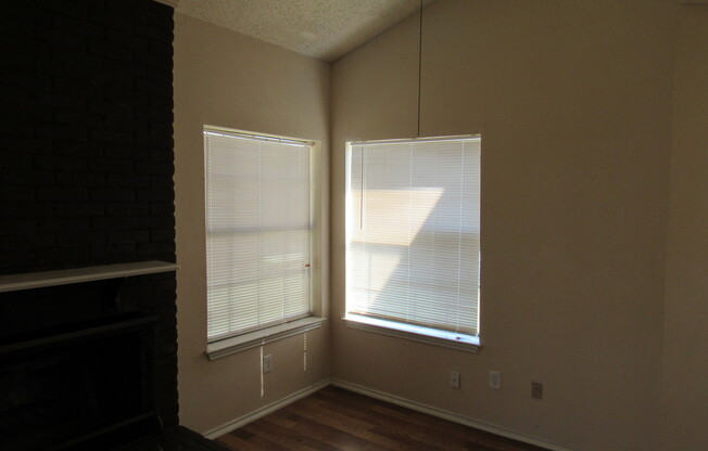 2 beds, 2 baths, $1,650