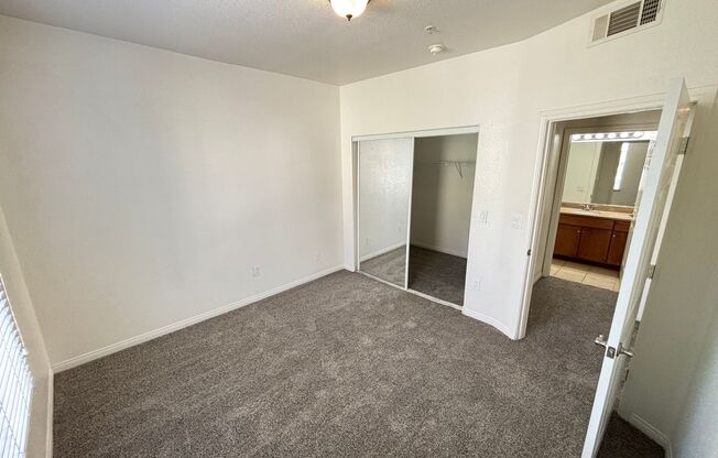 1 bed, 1 bath, $1,095