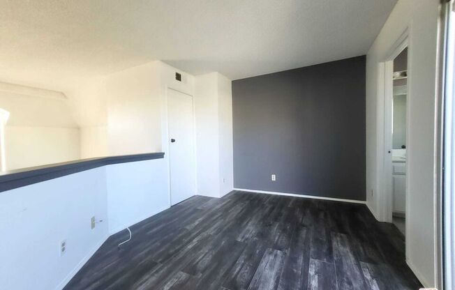 1 bed, 1.5 baths, 1,000 sqft, $3,295, Unit 203