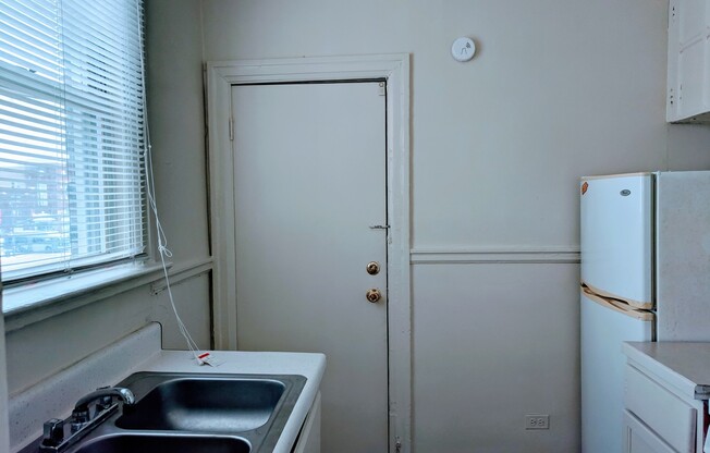 1 bed, 1 bath, $1,195, Unit Apt. 07