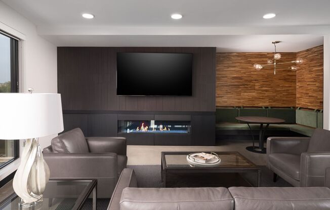 1 bed, 1 bath, 761 sqft, $1,775, Unit 119