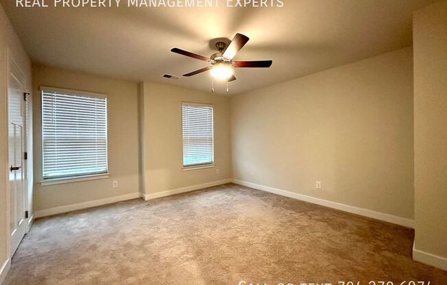 3 beds, 2.5 baths, 1,838 sqft, $2,295