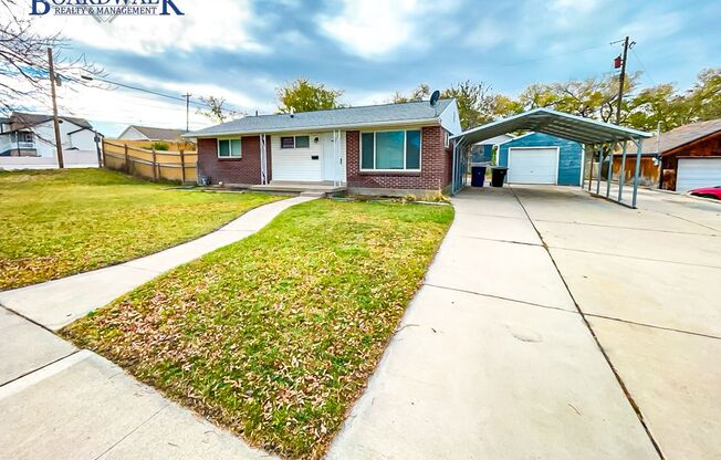 Charming Brick Rambler