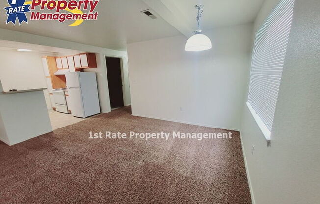 2183 S STEPHEN AVE