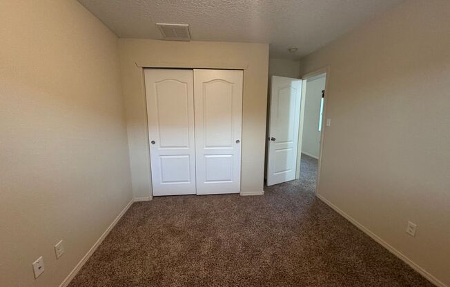 3 beds, 2 baths, $1,825