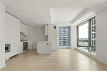 1 bed, 1 bath, 765 sqft, $5,800, Unit 1211