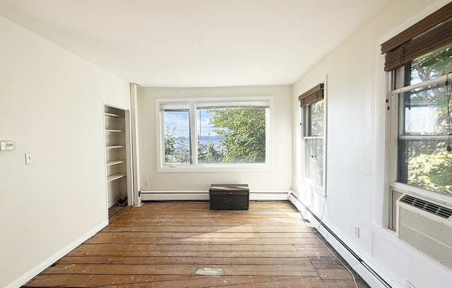 253 WEBSTER ST