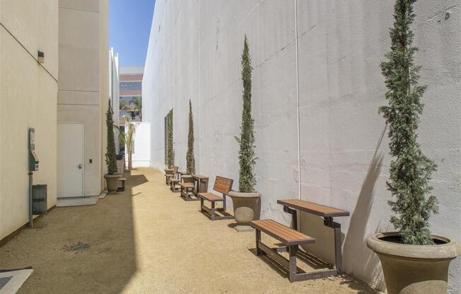 Outdoor area at mResidences Miracle Mile, Los Angeles, CA