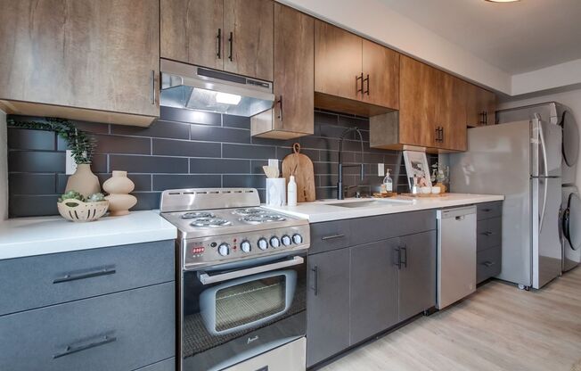 1 bed, 1 bath, 305 sqft, $2,295, Unit 4820-22