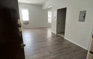 Studio, 1 bath, $1,250, Unit 22 114