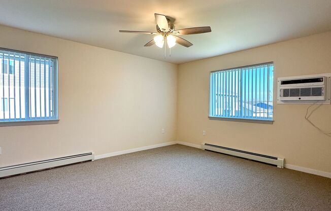 2 beds, 2 baths, 1,357 sqft, $2,060